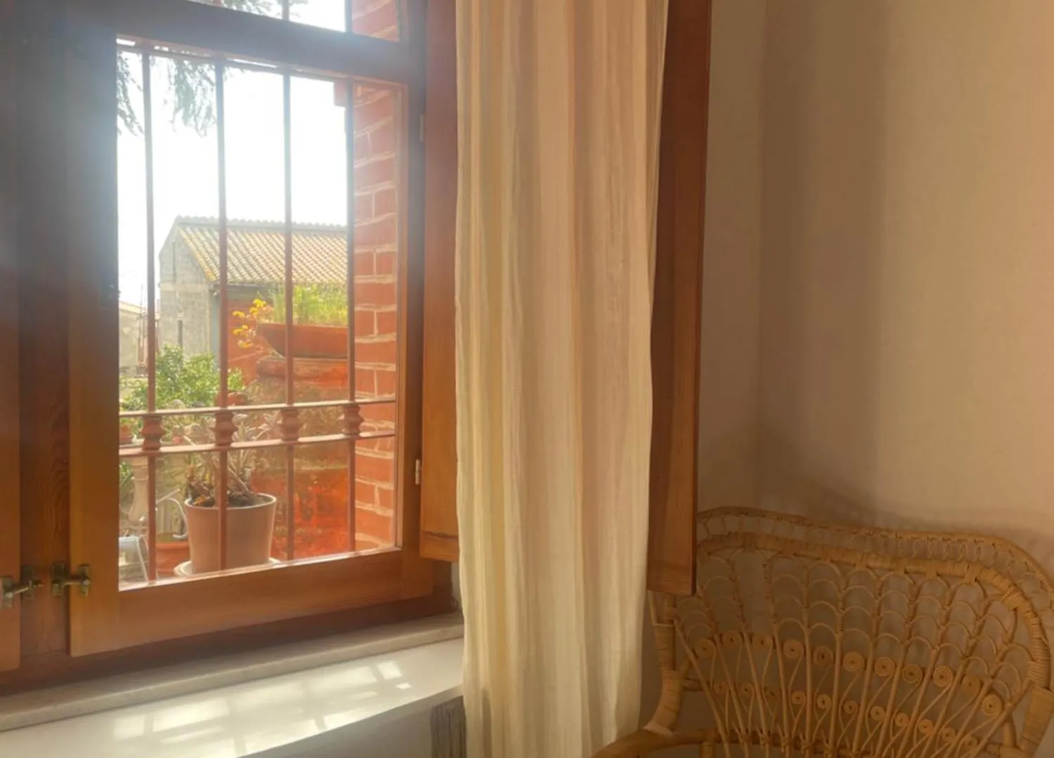 Il Castello Bed & Breakfast Seneghe 0*,  Italy